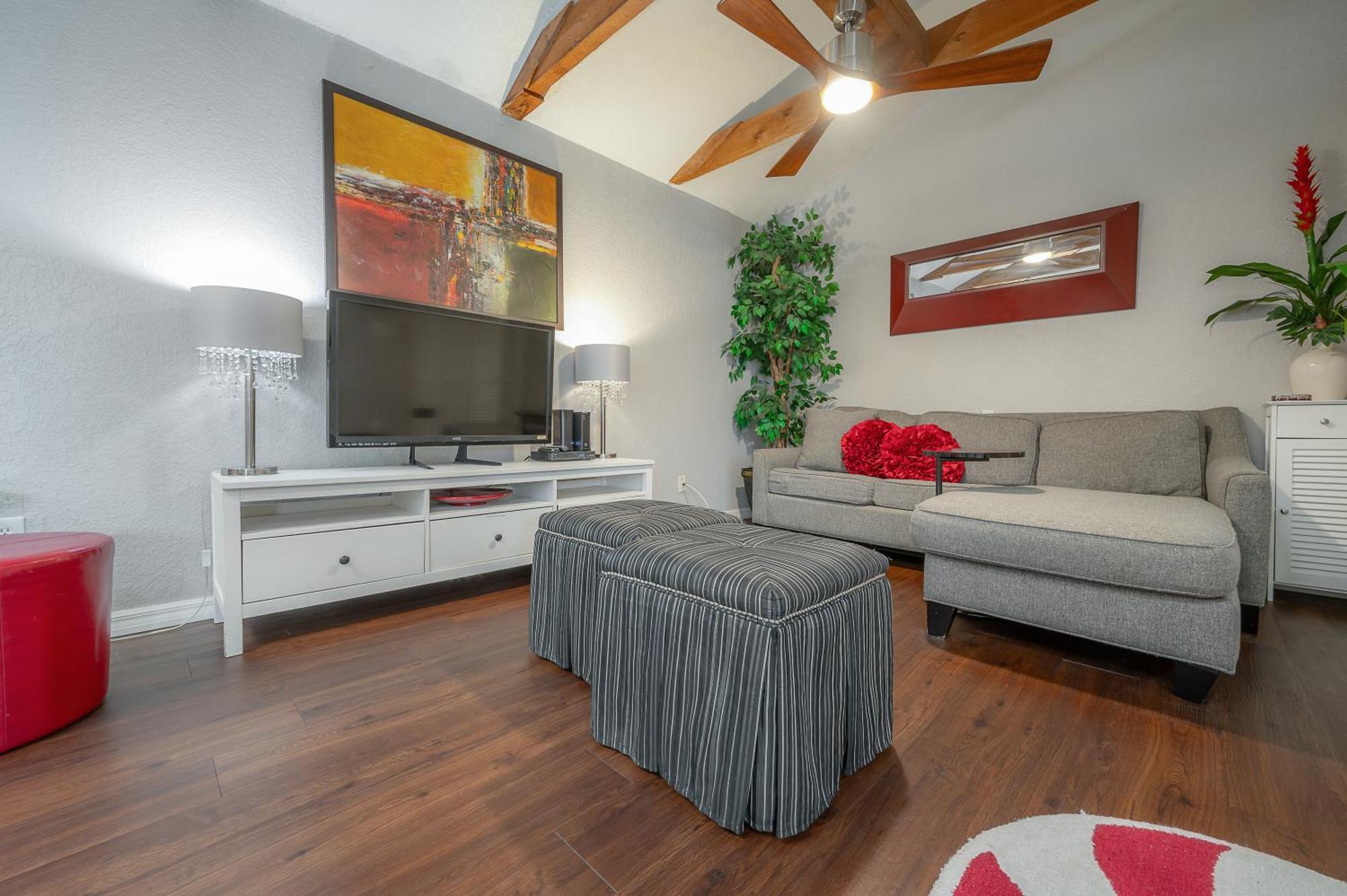 Hidden Couples Loft Retreat In Heights Foodie District Tampa Eksteriør bilde