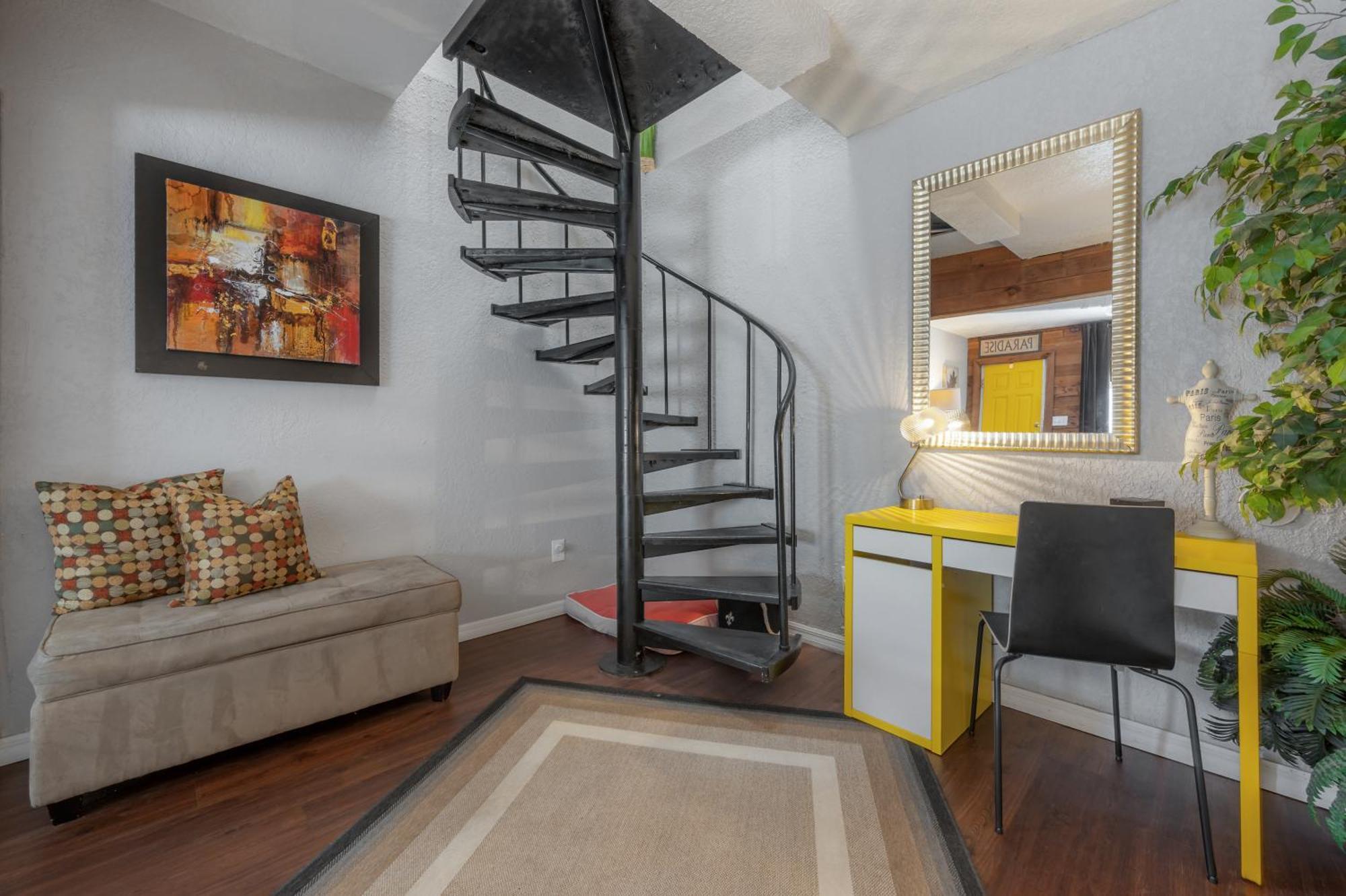 Hidden Couples Loft Retreat In Heights Foodie District Tampa Eksteriør bilde